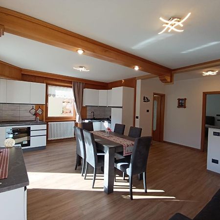 Casa Bellavista Apartment Premadio ภายนอก รูปภาพ