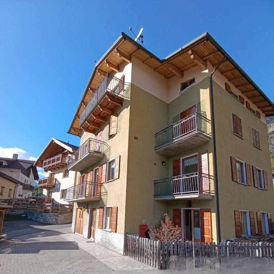 Casa Bellavista Apartment Premadio ภายนอก รูปภาพ