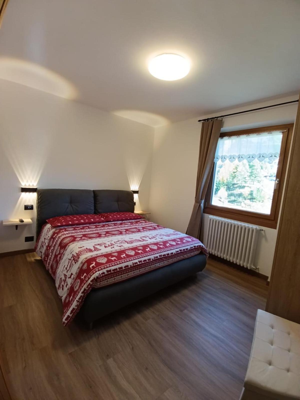Casa Bellavista Apartment Premadio ภายนอก รูปภาพ