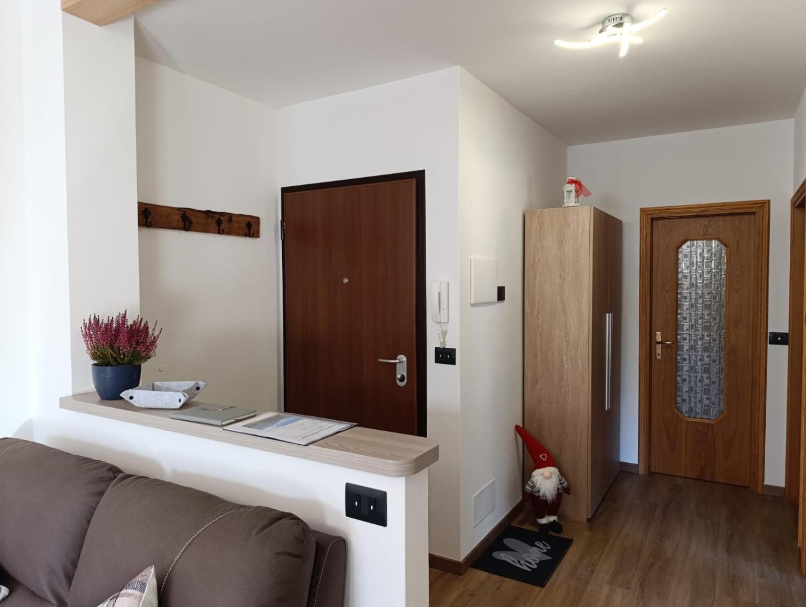 Casa Bellavista Apartment Premadio ภายนอก รูปภาพ